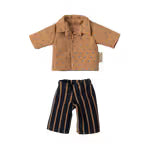 Shirt and striped pants, Dad mouse