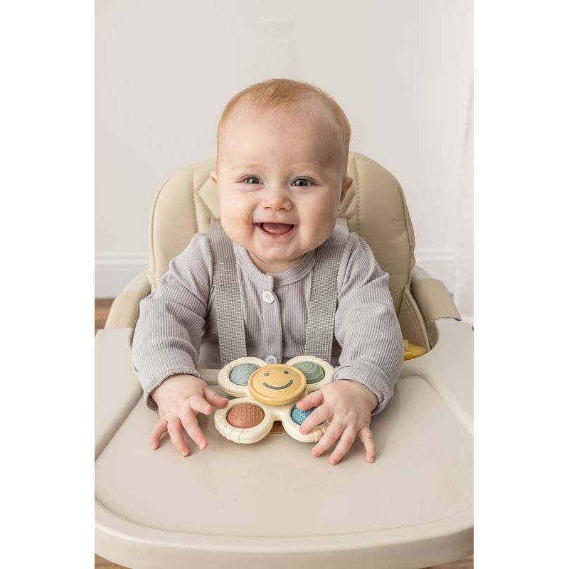 Itzy Pop & Whirl™ - Bath + Travel Toy