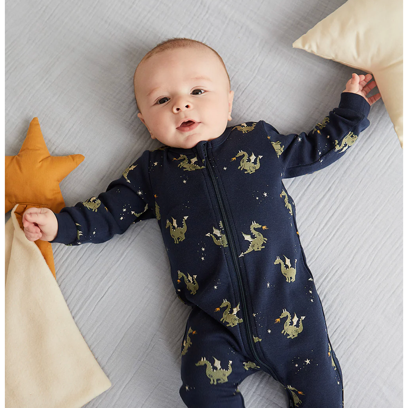 FIRE-BREATHING DRAGON PRINT ON NAVY BLUE SLEEPER