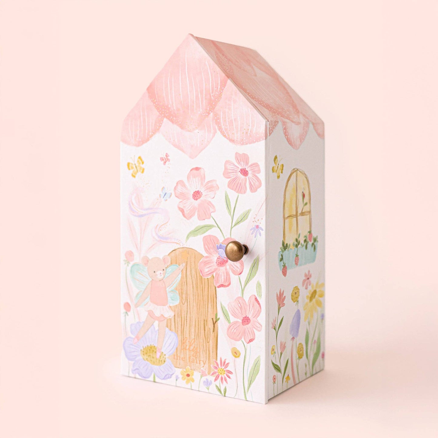 Tiny Lily the fairy