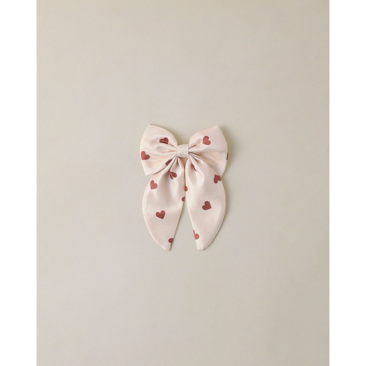 EVERLY BOW RED HEARTS