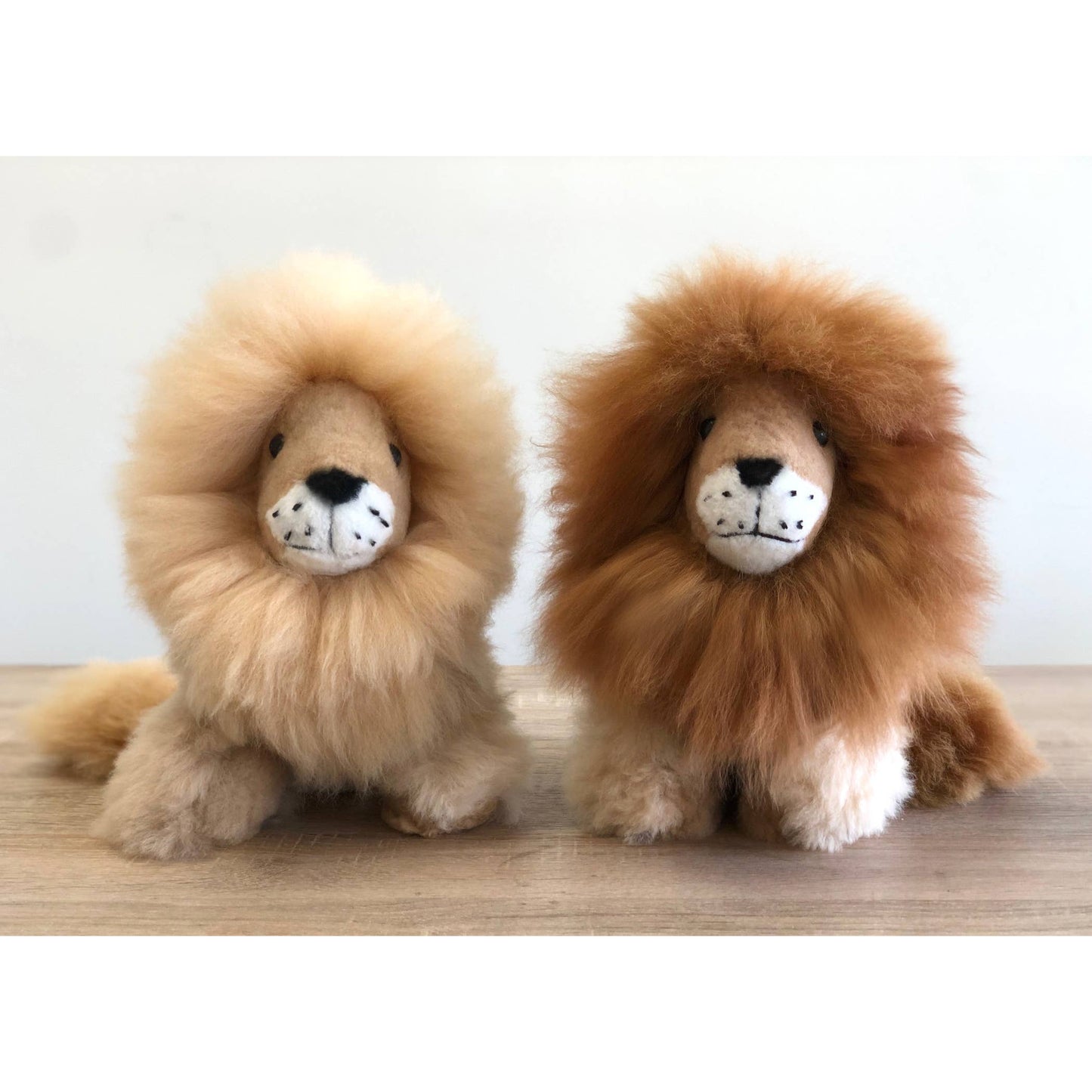 Alpaca Stuffed Animal - Lion 9"