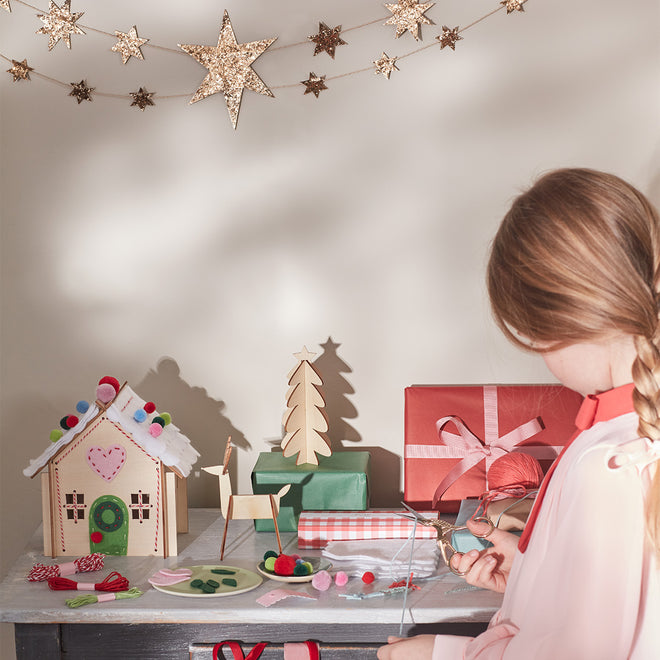 Wooden Embroidery Gingerbread House Kit