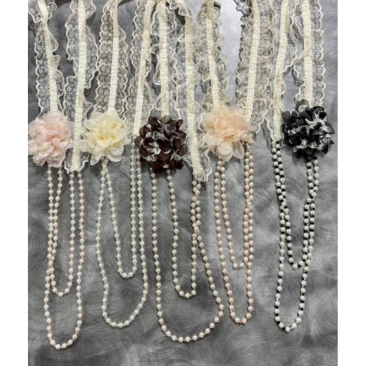 Elastic floral lace necklace