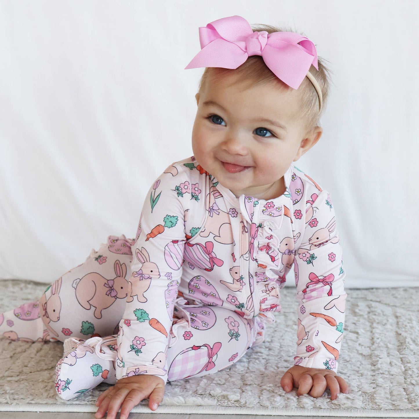 Hoppy Spring Ruffle Zipper Footie | Pink