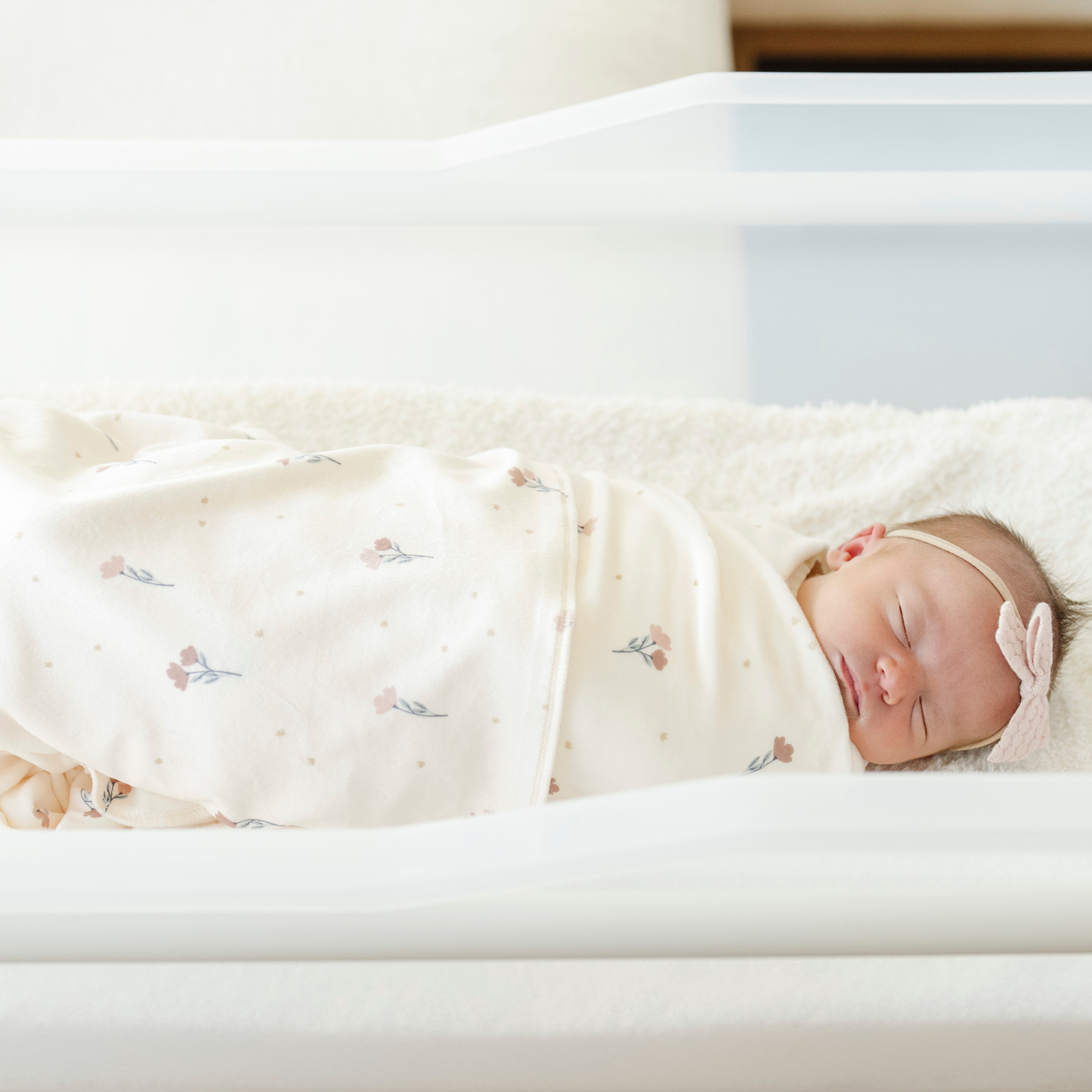 MINKY STRETCH LUXE SWADDLE/BLANKET