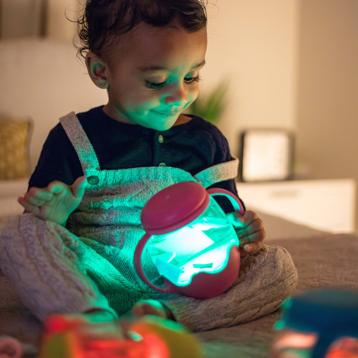 Glo Pals Mini Sensory Jar and Silicone Fun Filler Bundle - Pink