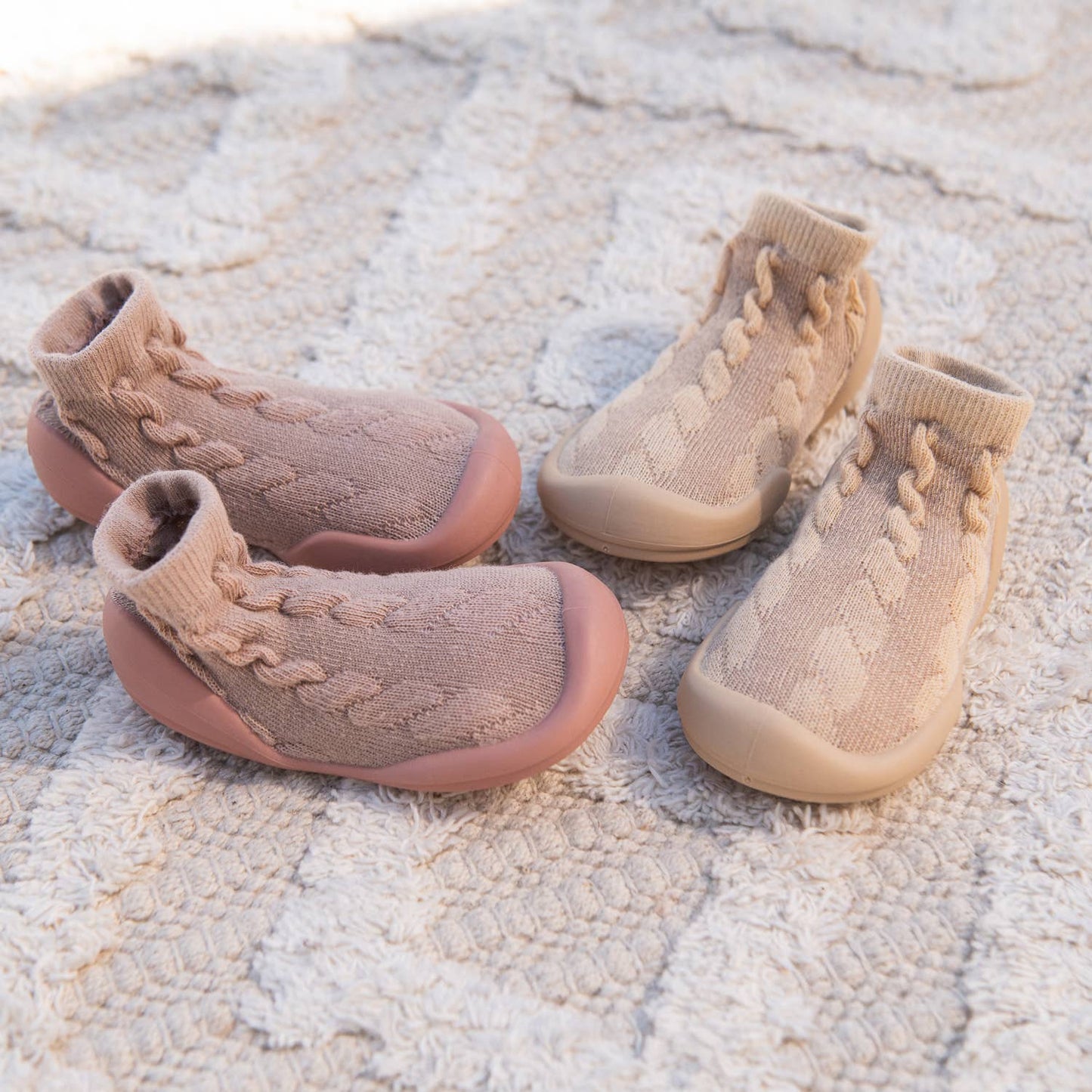 Komuello first walker baby sock shoes - Cable- Dark Beige