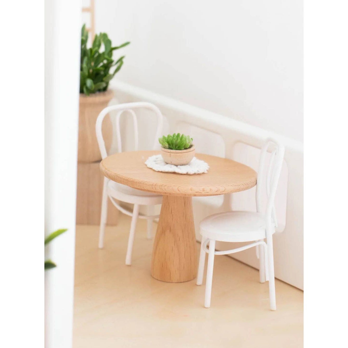 Dollhouse Round Bistro Dining Table | Natural Wood