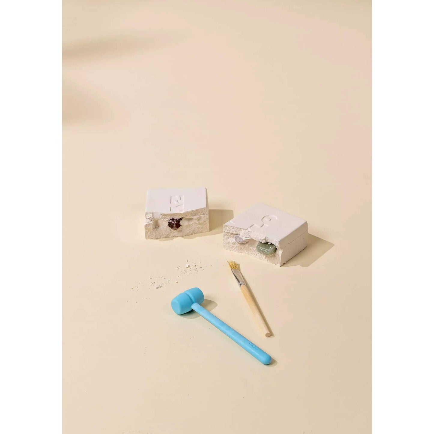 Gemstones & Fossil Geoligical Excavation Set