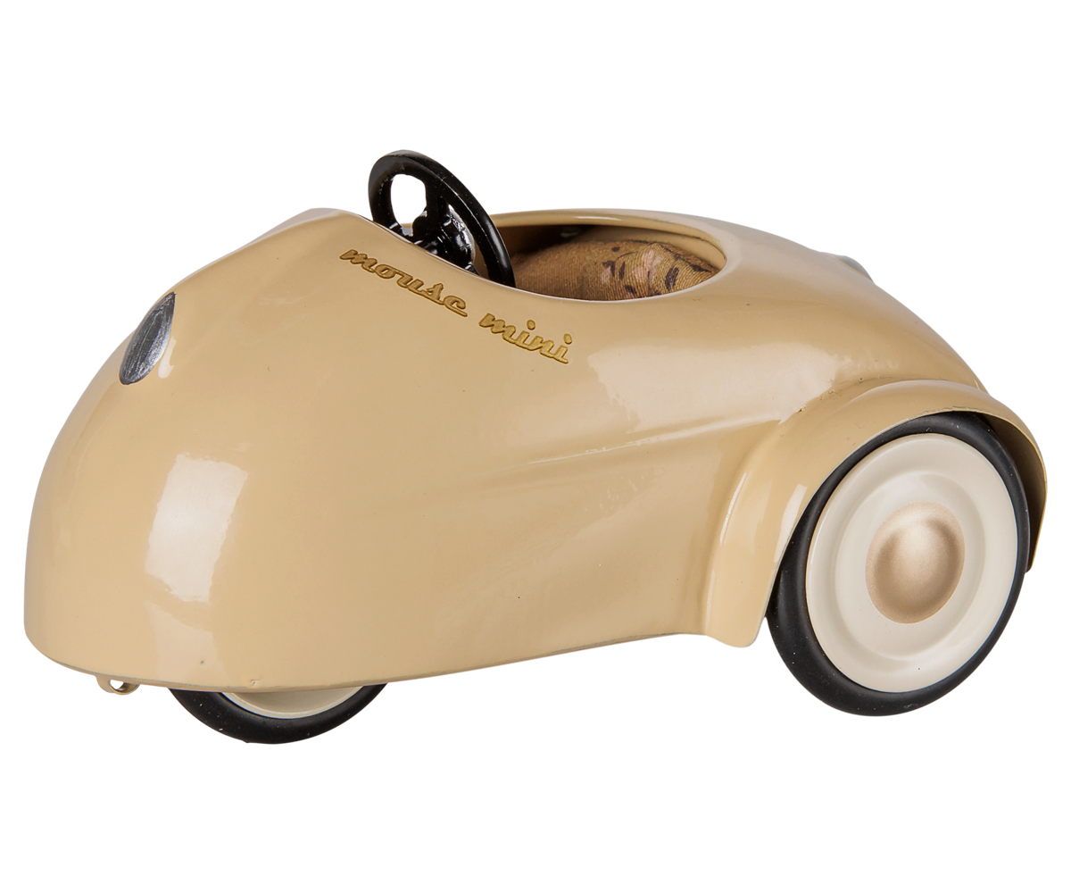 Car, Mouse - Wheat