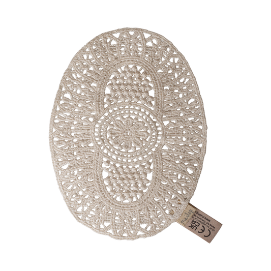 Lace rug, Mouse