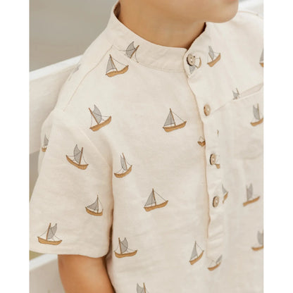 Short sleeve mason shirt sailboats