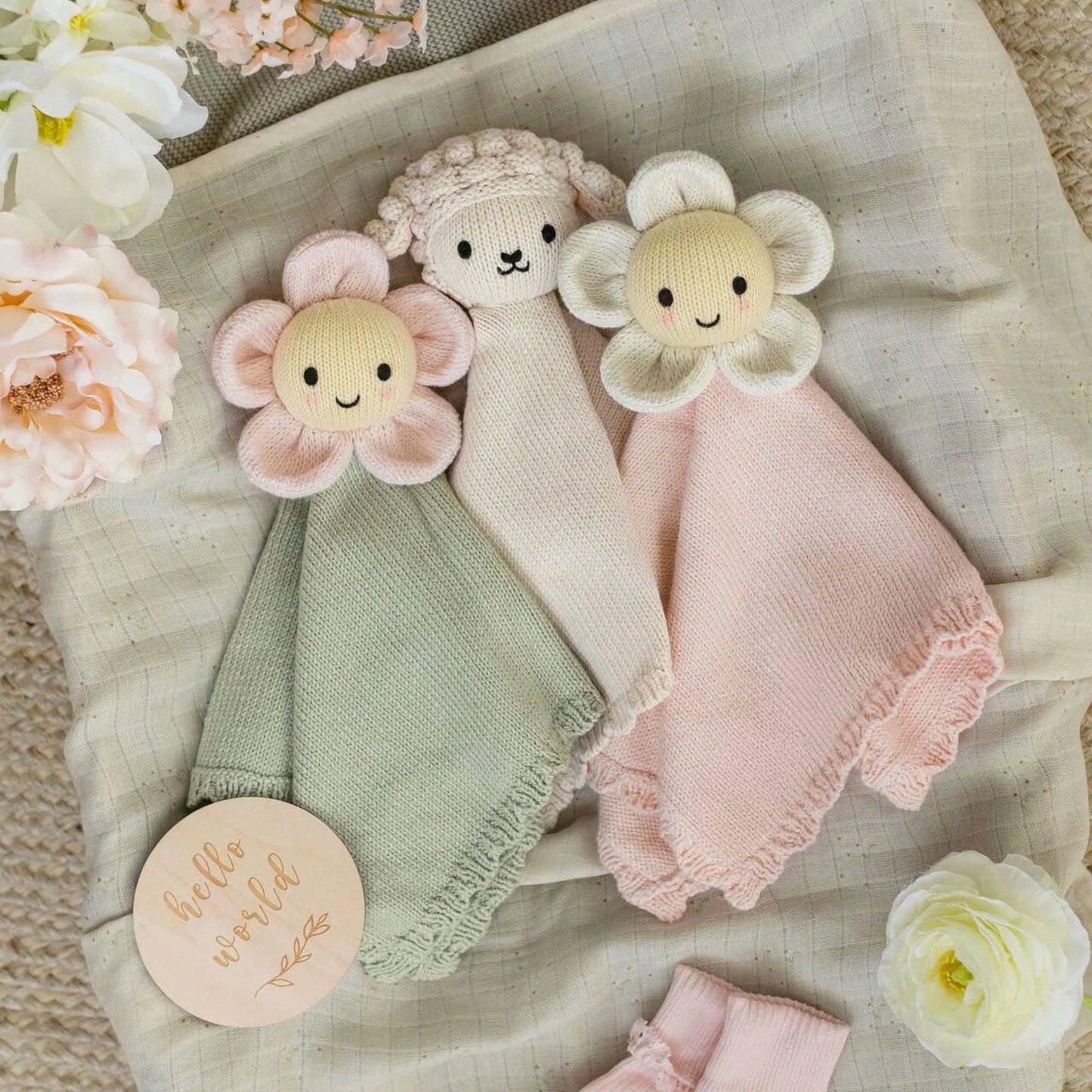 Baby daisy lovey (blush)