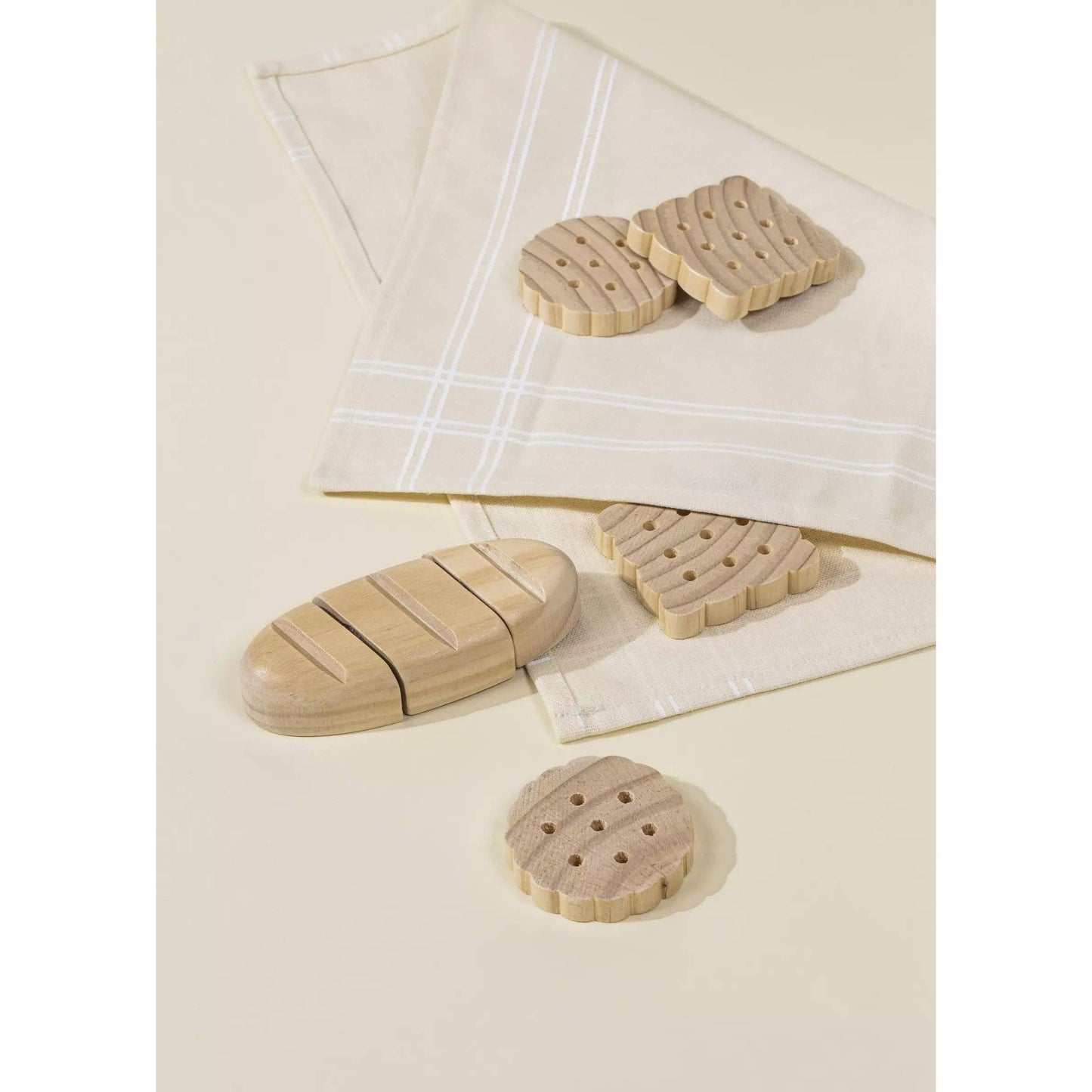 Wooden Picnic Playset and Accessories