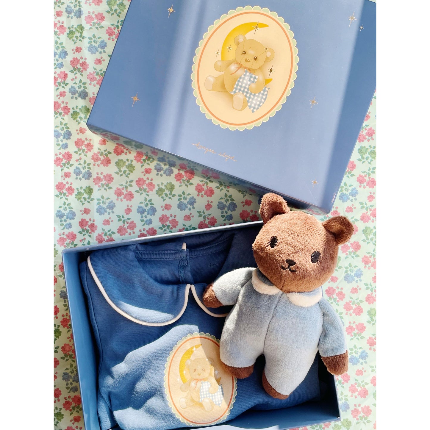 FOOTED PLAYSUIT AND BEAR GIFT SET